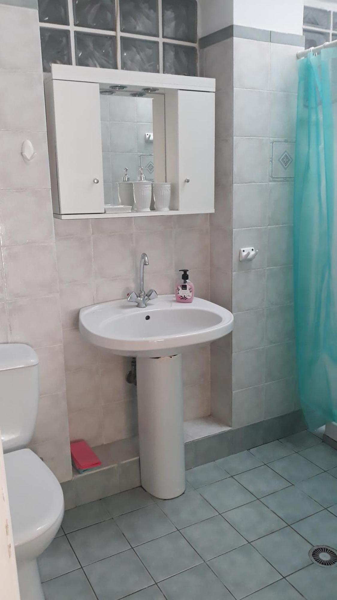 Central Apartments Eretria Ngoại thất bức ảnh